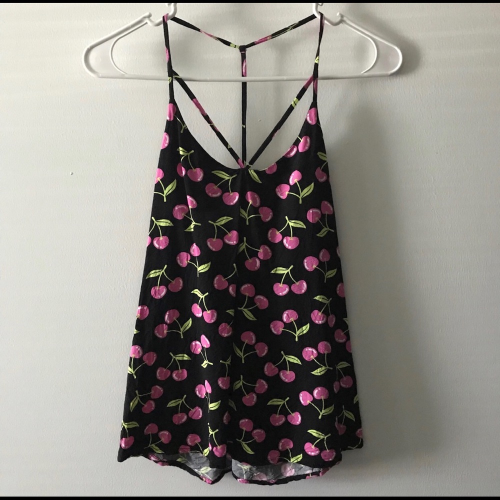 Women’s Cherry Tank Top 🍒 Size M 7 8